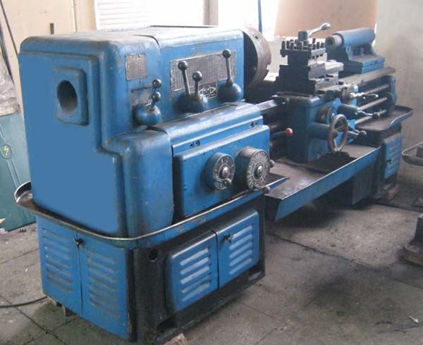 ІЖ-Т-400 (1623) Загальний вигляд токарно-гвинторізного верстата
